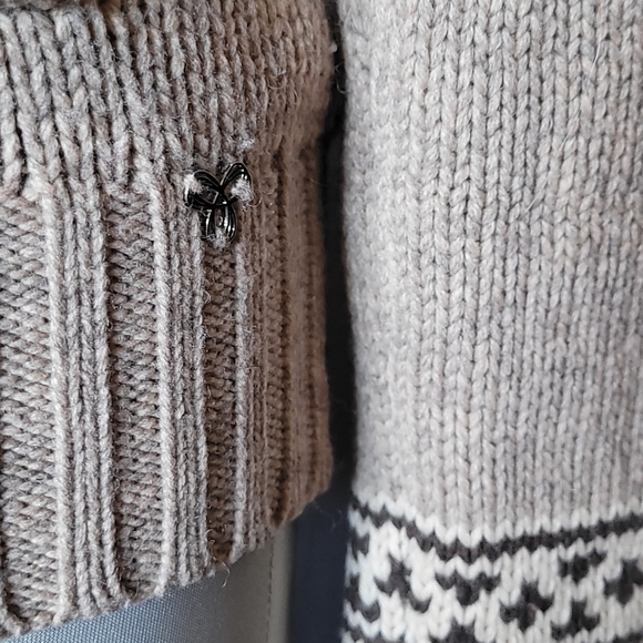 TNA Wool Sweater - Picture 2 of 5